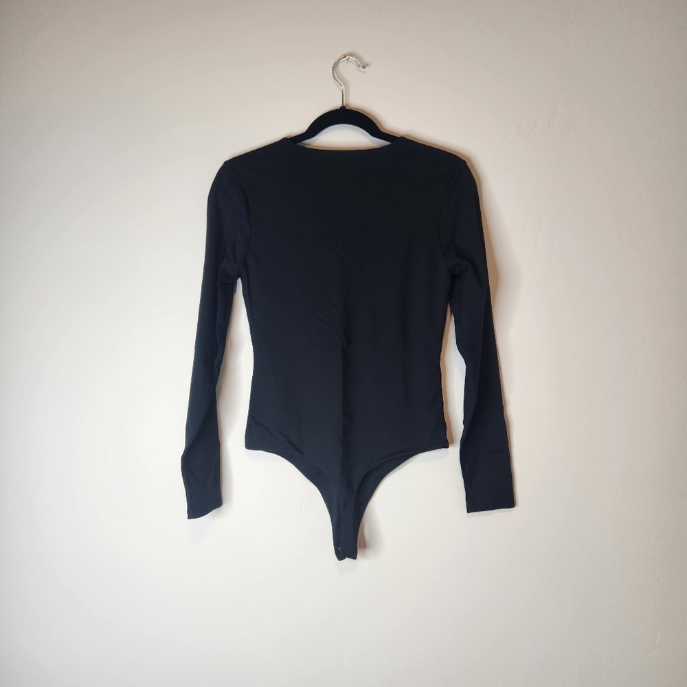 Nuuds Long Sleeve Crewneck Bodysuit Size Medium - Picture 3 of 6